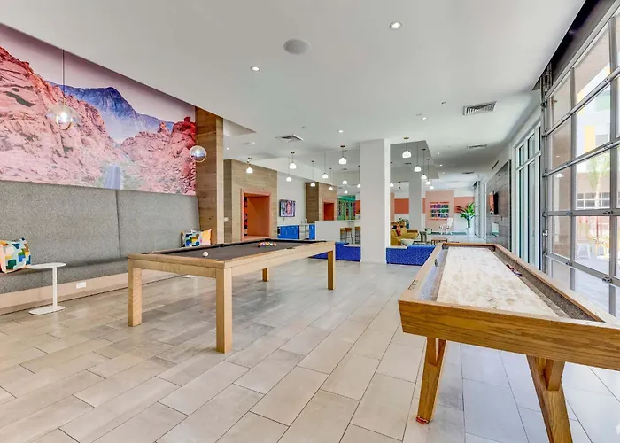 Apartment Boulevard Modern 1br Asu Pool Gym 14